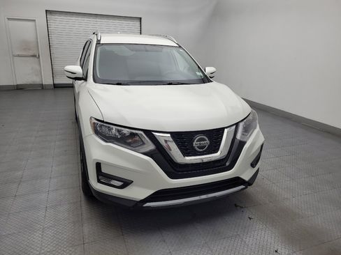 Used 2018 Nissan Rogue SV FWD image 14