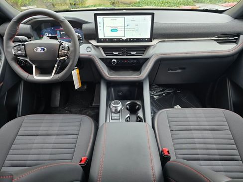 New 2026 Ford Explorer ST-Line w/ ST-Line Street Pack AWD/4WD image 14
