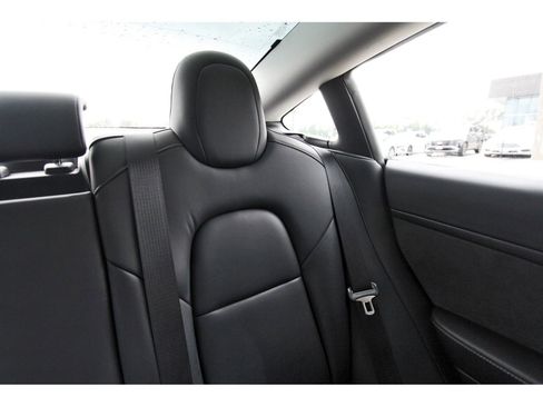 Used 2023 Tesla Model 3 Standard Range RWD image 13