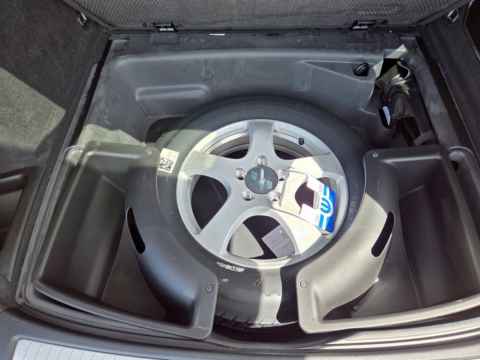 Used 2022 Jeep Grand Cherokee Summit RWD image 29