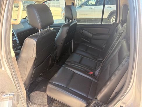 Used 2006 Mercury Mountaineer Luxury AWD/4WD image 13