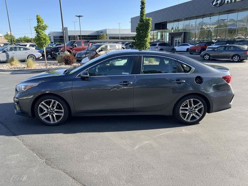 Used 2019 Kia Forte EX FWD image 12