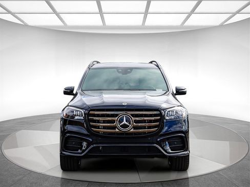 New 2026 Mercedes-Benz GLS 580 4MATIC image 6