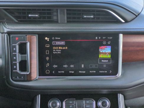 Used 2023 GMC Yukon Denali Ultimate AWD/4WD image 18
