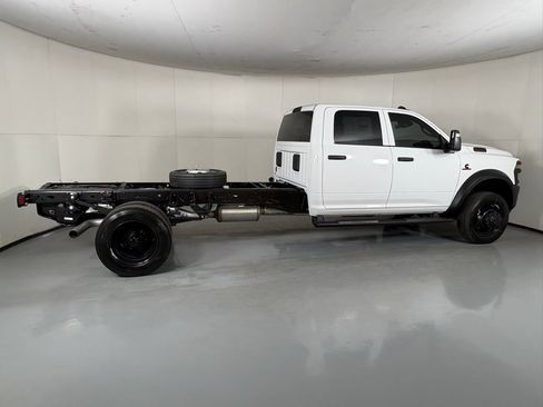 New 2026 RAM 4500 Tradesman AWD/4WD image 9