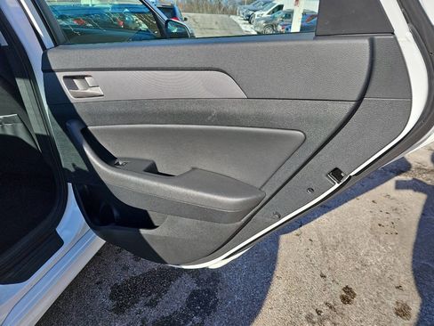Used 2018 Hyundai Sonata SEL w/ Cargo Package image 27