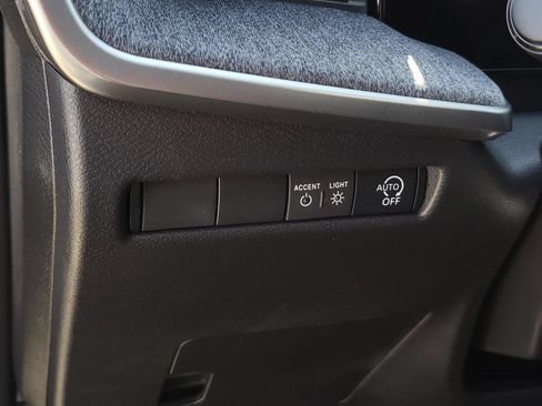 New 2026 Nissan Kicks SV w/ SV Premium Package FWD image 18