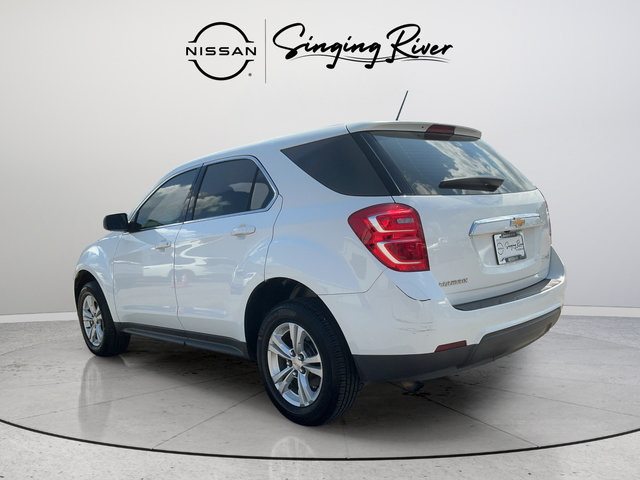 Used 2017 Chevrolet Equinox LS FWD image 5