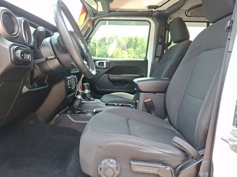 Certified 2022 Jeep Wrangler Unlimited Sport AWD/4WD image 13