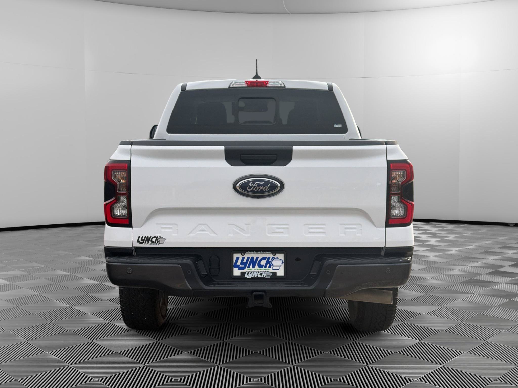 Certified 2025 Ford Ranger XLT w/ FX4 Off-Road Package AWD/4WD image 3