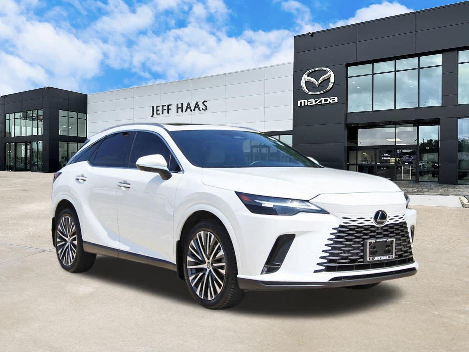 Used 2023 Lexus RX 350 Premium Plus w/ Cold Area Package FWD image 4
