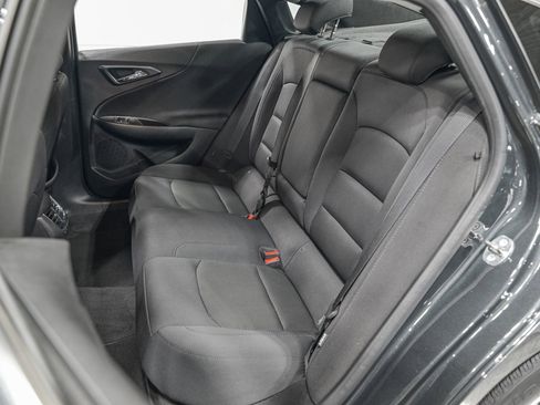 Used 2017 Chevrolet Malibu LT image 26