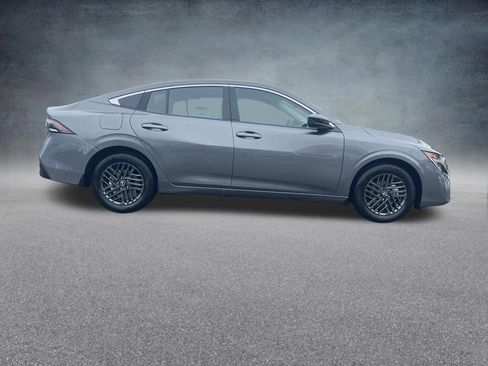 New 2026 Nissan Sentra SV w/ SV Convenience Package FWD image 7