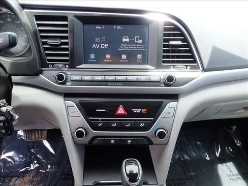Used 2018 Hyundai Elantra SEL FWD image 12
