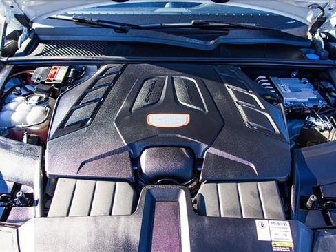 Used 2022 Porsche Cayenne GTS image 26