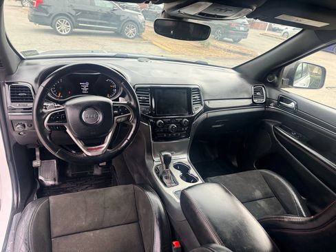 Used 2019 Jeep Grand Cherokee Trailhawk image 6