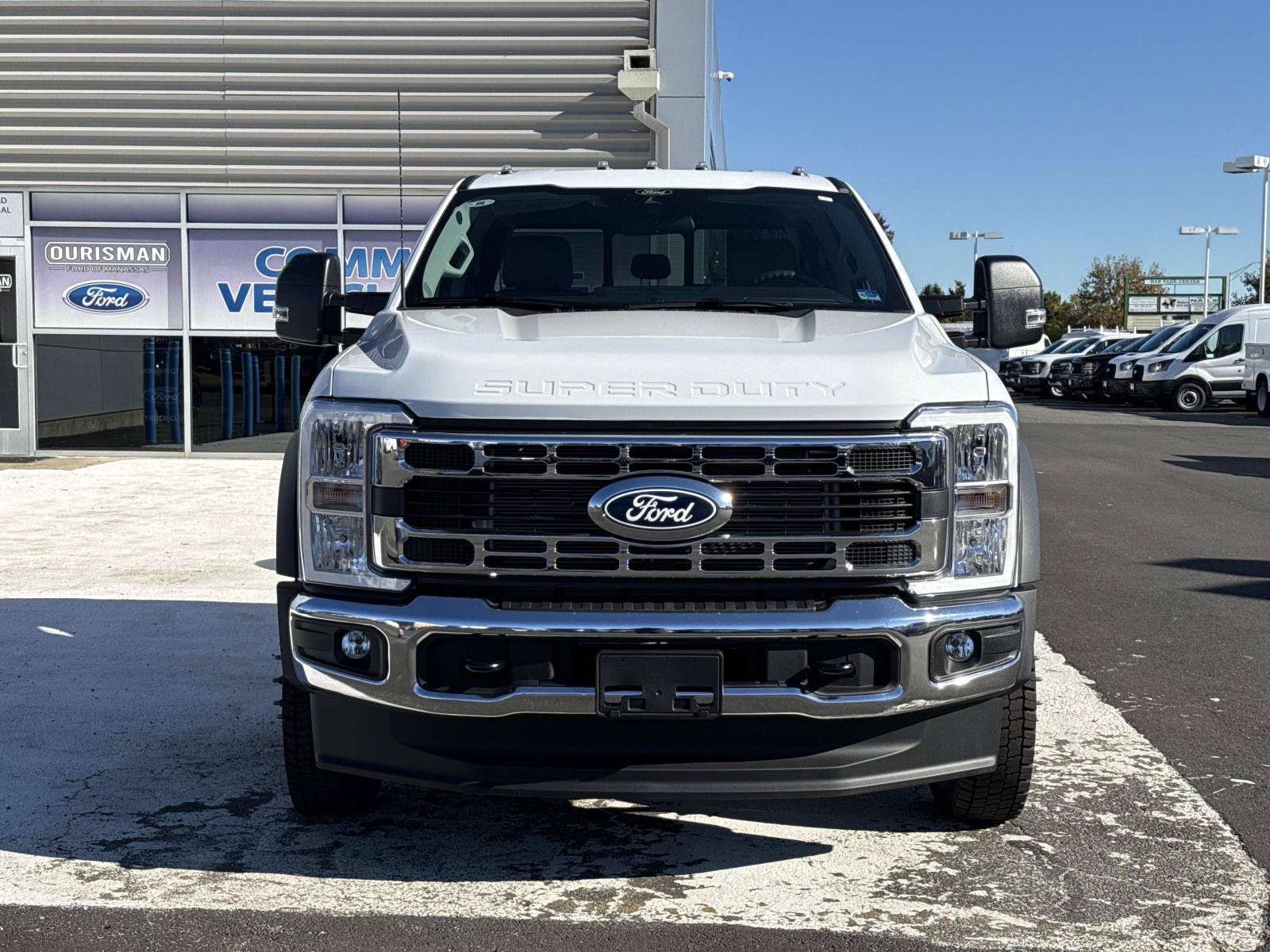 New 2027 Ford F550 4x4 Crew Cab image 8