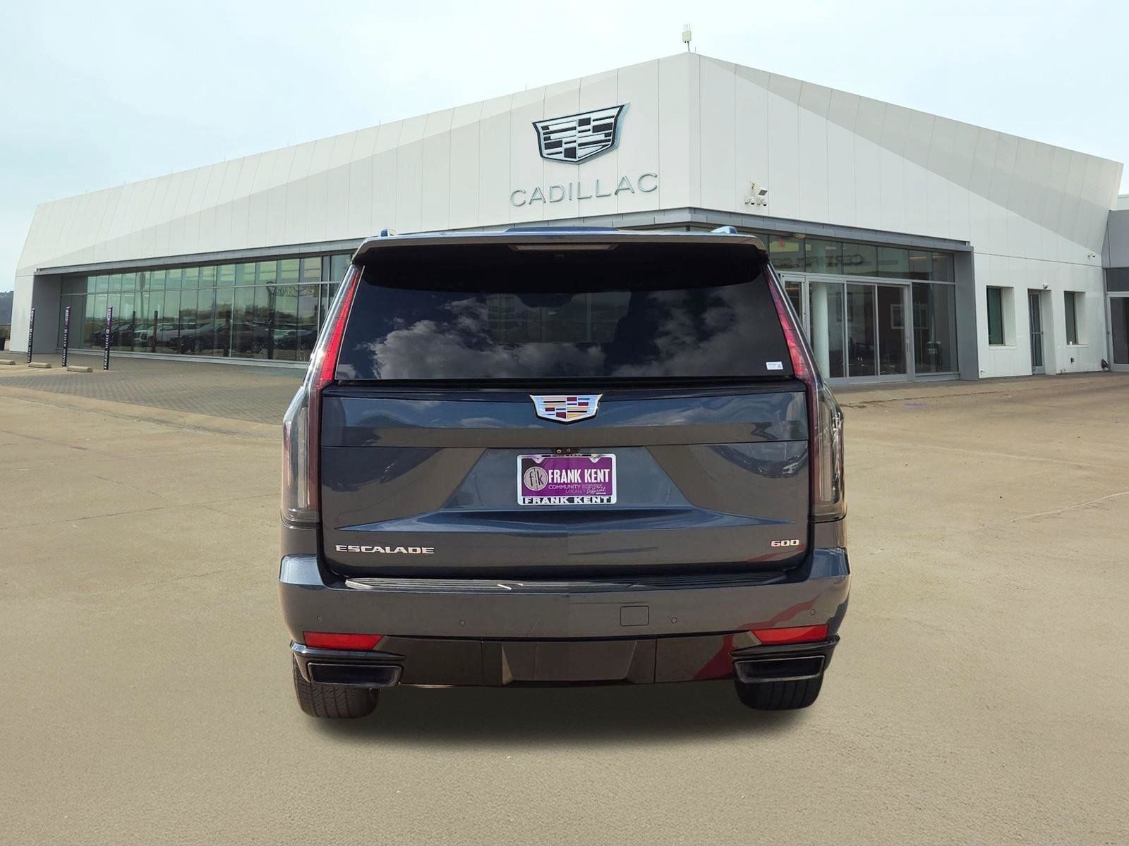 Used 2021 Cadillac Escalade ESV Sport w/ Driver Assist Tech Package RWD image 5