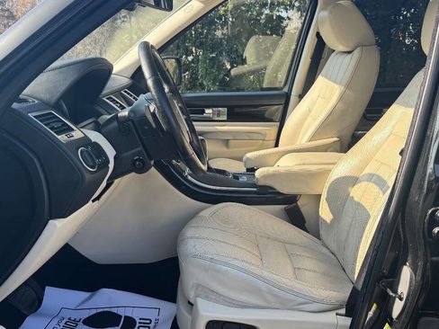 Used 2011 Land Rover Range Rover Sport Supercharged image 15