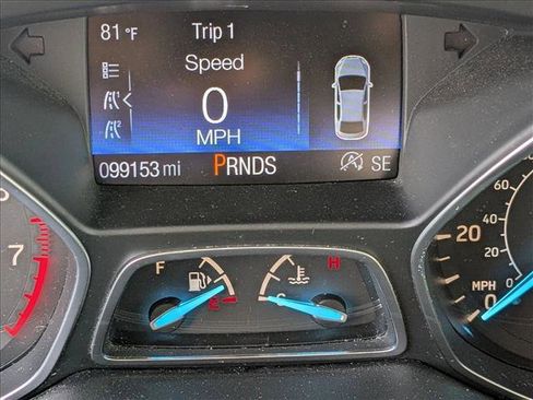 Used 2017 Ford Escape Titanium image 6