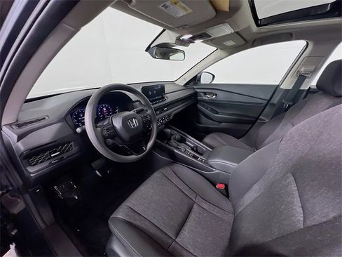 Used 2024 Honda Accord EX image 18