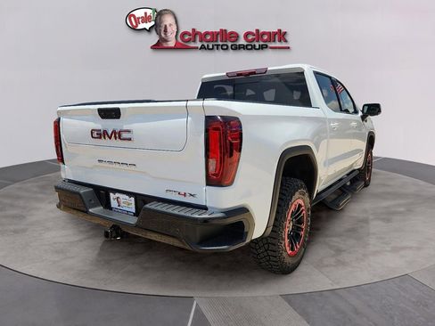 New 2025 GMC Sierra 1500 AT4X image 5