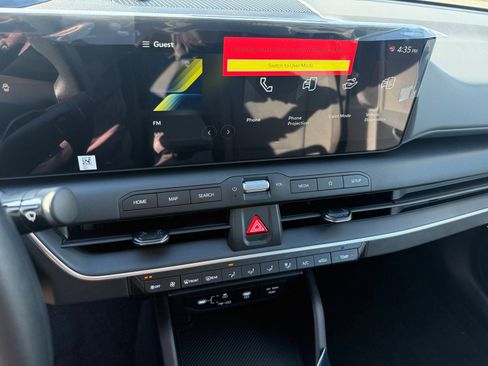 New 2025 Kia K4 LXS image 12