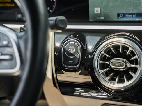 Used 2023 Mercedes-Benz CLA 250 4MATIC image 22