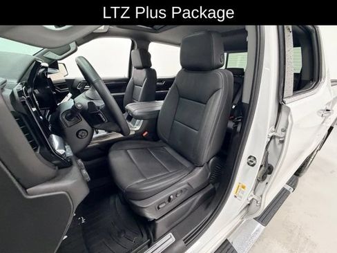 Certified 2024 Chevrolet Silverado 1500 LTZ w/ LTZ Premium Package AWD/4WD image 8