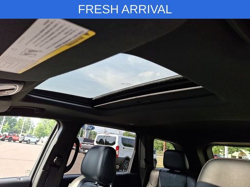 Used 2016 Jeep Grand Cherokee Limited AWD/4WD image 17