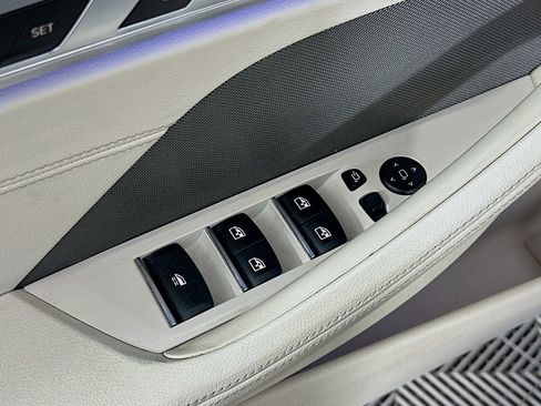 Used 2021 BMW 840i xDrive Convertible image 22