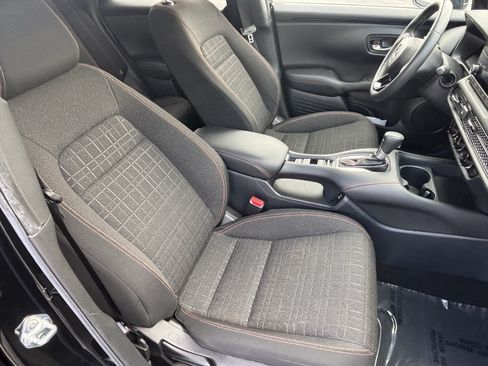Certified 2024 Honda HR-V Sport image 10