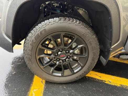 Used 2025 Toyota Tundra Limited image 13