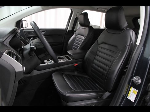 Used 2023 Ford Edge SEL w/ Convenience Package AWD/4WD image 5