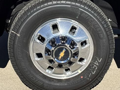 New 2026 Chevrolet Silverado 3500 LT w/ Safety Package image 29