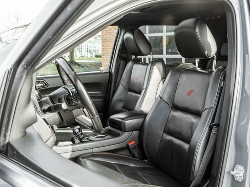 Used 2022 Dodge Durango R/T AWD/4WD image 7