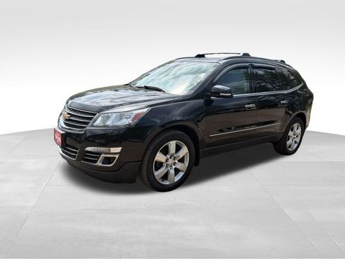 Used 2017 Chevrolet Traverse Premier w/ LPO, 'HIT The Road' Package AWD/4WD image 7
