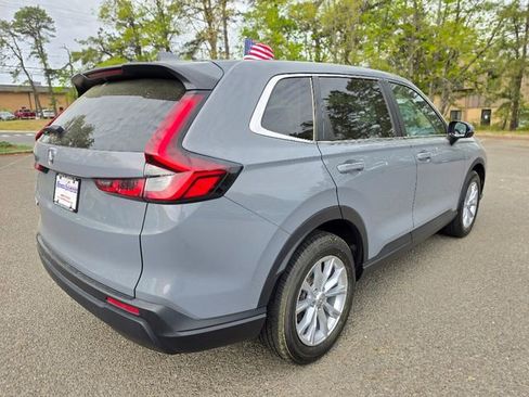 Certified 2025 Honda CR-V EX image 5