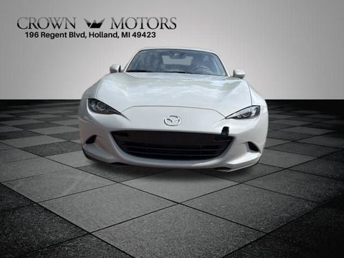 New 2026 MAZDA MX-5 Miata RF Grand Touring w/ Weather Package RWD image 2