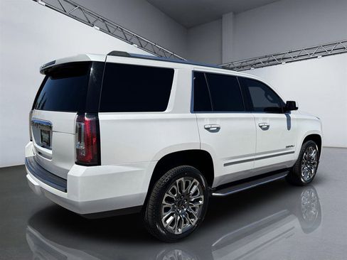Used 2020 GMC Yukon Denali w/ Open Road Package AWD/4WD image 7