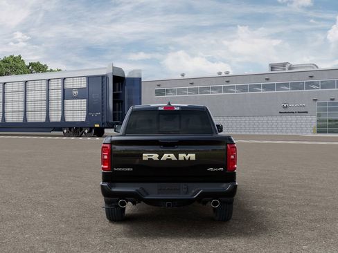 New 2026 RAM 1500 Laramie AWD/4WD image 7
