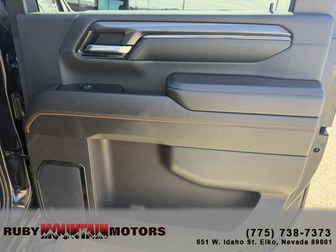 Used 2024 GMC Sierra 2500 AT4 w/ AT4 Premium Plus Package image 22