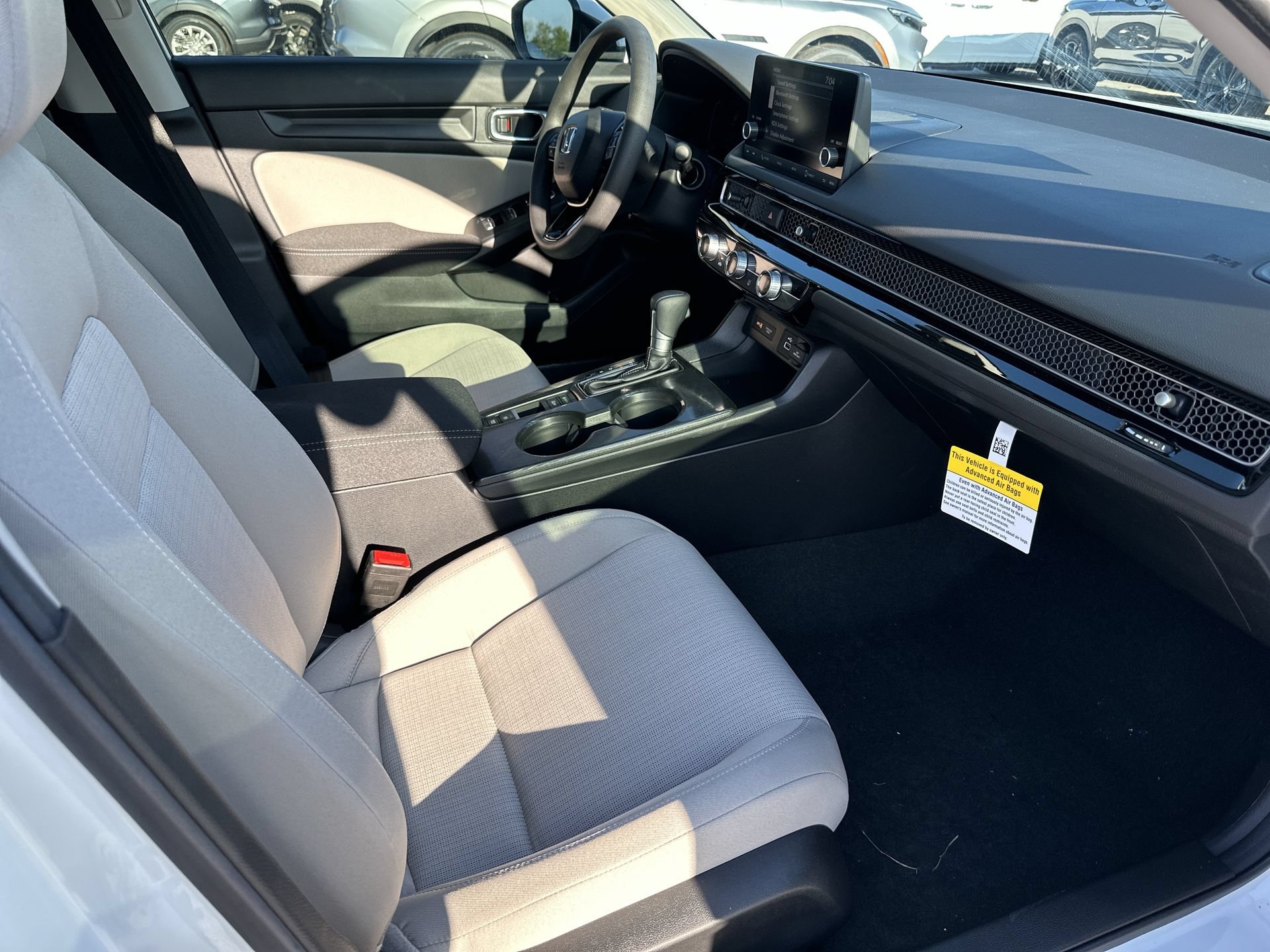 Used 2024 Honda Civic LX image 49
