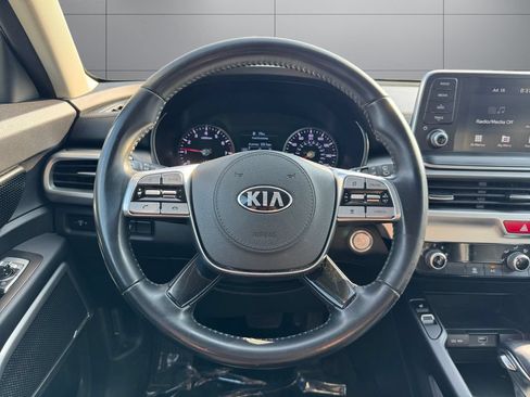 Used 2020 Kia Telluride S w/ S 8 Passenger Seating Package AWD/4WD image 13