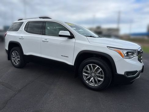 Used 2018 GMC Acadia SLE AWD/4WD image 7