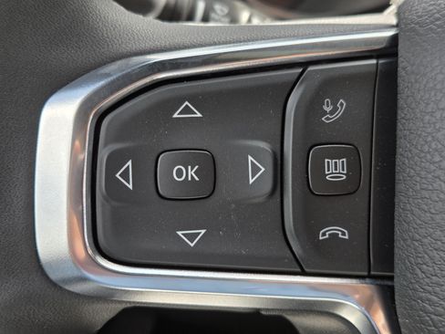 New 2026 RAM 2500 Laramie w/ Night Edition AWD/4WD image 15