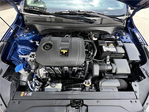 Used 2020 Kia Forte LXS FWD image 22
