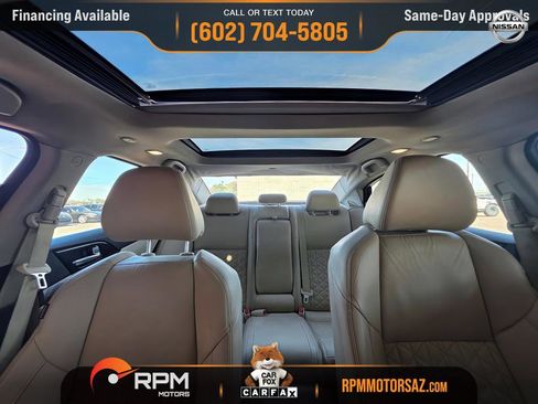 Used 2017 Nissan Maxima Platinum image 21