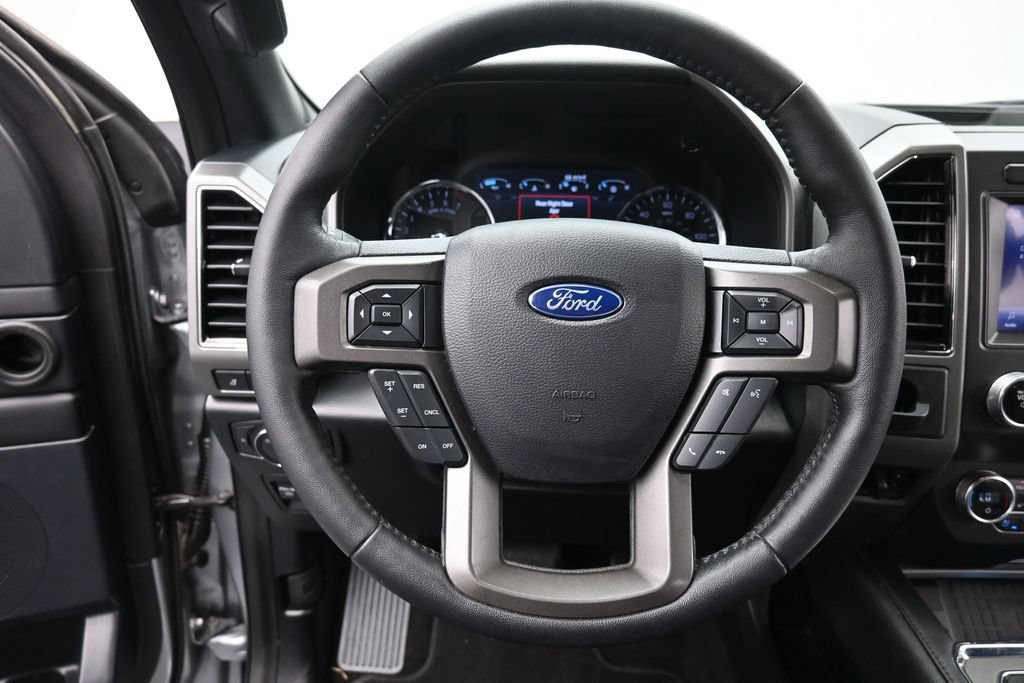 Used 2020 Ford Expedition XLT w/ Equipment Group 202A RWD image 16