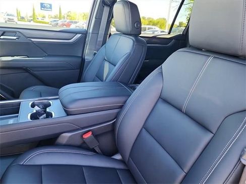 New 2026 GMC Acadia Elevation w/ Super Cruise Package FWD image 14